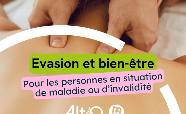 Une personne se fait masser